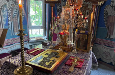 Изнесение Честных Древ Животворящего Креста Господня