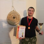 метание ножей победитель Черноиванов Александр