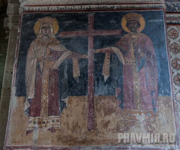 Фреска: святые равноапостольные Константин и Елена